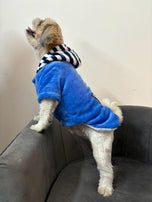 Stylish and cutest sweater for your Pet’s Winter Wardrobe with a Star Logo. Made from 100% Knitted Cotton, it is super soft and lightweight on your pet's skin. Available in Red and Blue Colour.